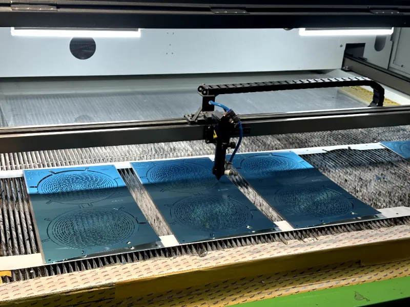 Introduction aux processus de traitement de surface métallique de l'usine YanMing